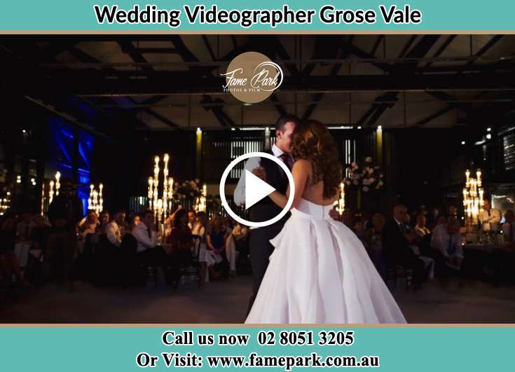 Bride and Groom at the dance floor Grose Vale NSW 2753