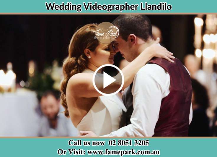 Bride and Groom looking at each other at the dance floor Llandilo NSW 2747